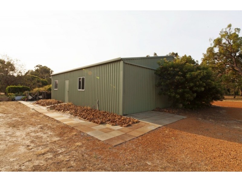 28 Pollard Cross West, Cardup WA 6122