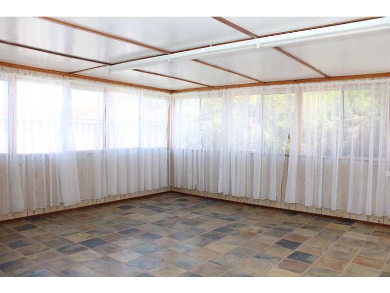 12 Marlin Way, Golden Bay WA 6174