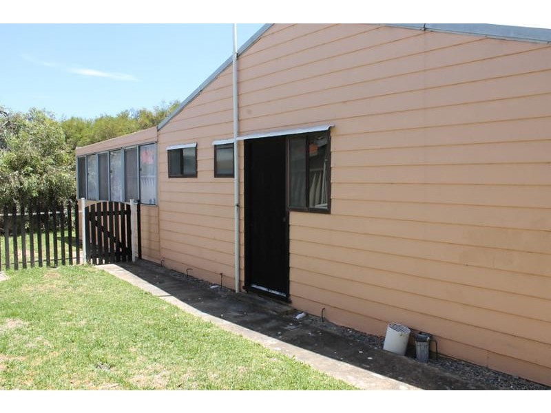 12 Marlin Way, Golden Bay WA 6174