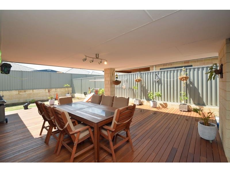 3 Battams Way, Byford WA 6122
