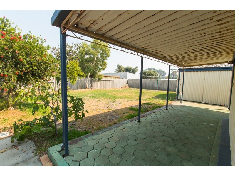 11 Wenn Road, Singleton WA 6175