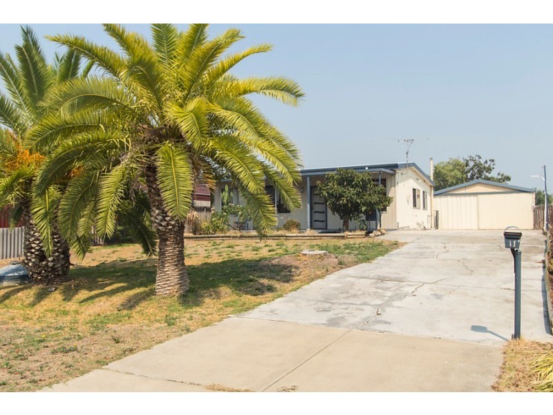 11 Wenn Road, Singleton WA 6175