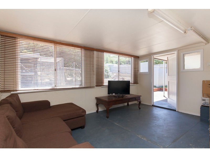 3 Wiggins Road, Orelia WA 6167