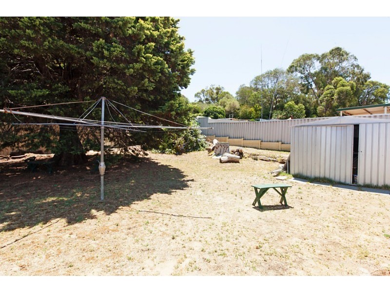 3 Wiggins Road, Orelia WA 6167