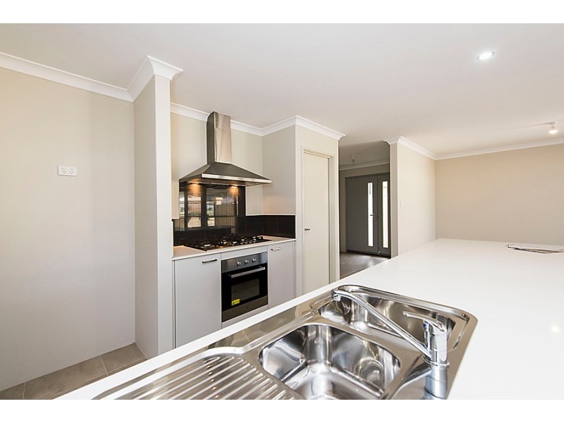 11 Barbon Lane, Baldivis WA 6171