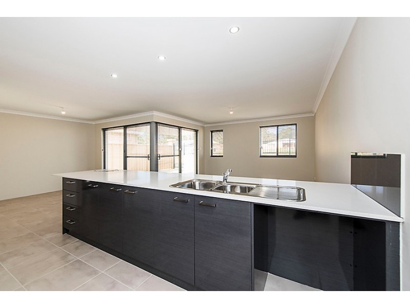 11 Barbon Lane, Baldivis WA 6171