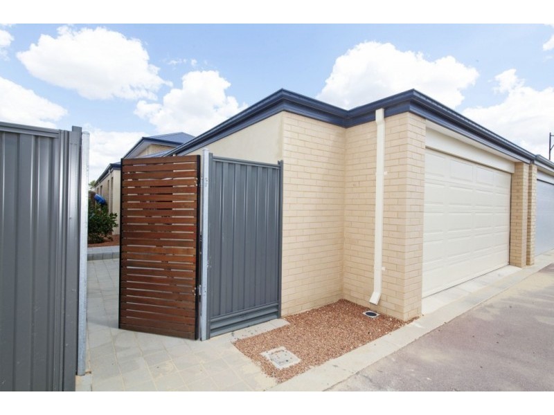 41 Barrington Avenue, Champion Lakes WA 6111