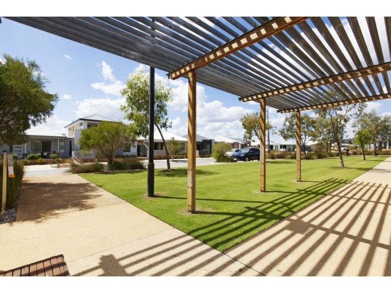 41 Barrington Avenue, Champion Lakes WA 6111