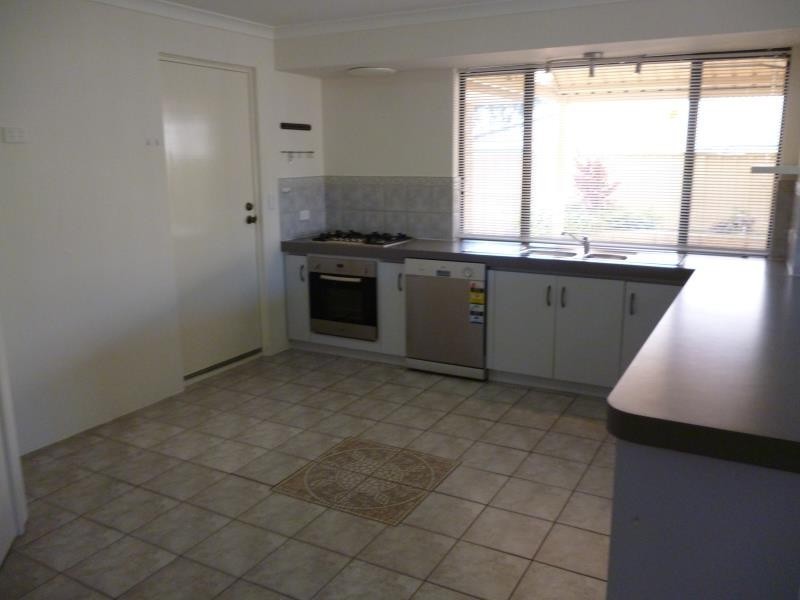 3 Bolton Avenue, Secret Harbour WA 6173