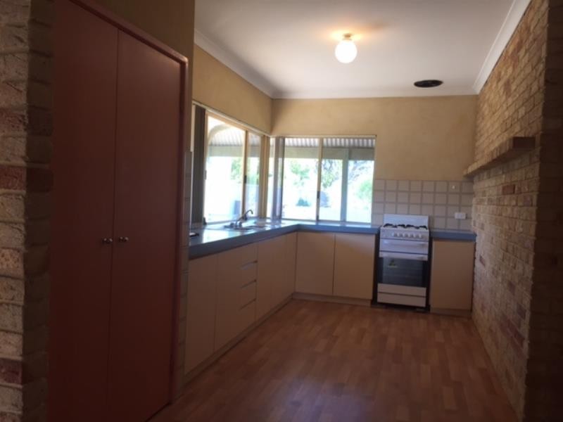 48 Tangadee Road, Golden Bay WA 6174