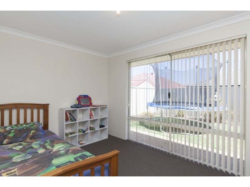 4 Voltaire Way, Secret Harbour WA 6173