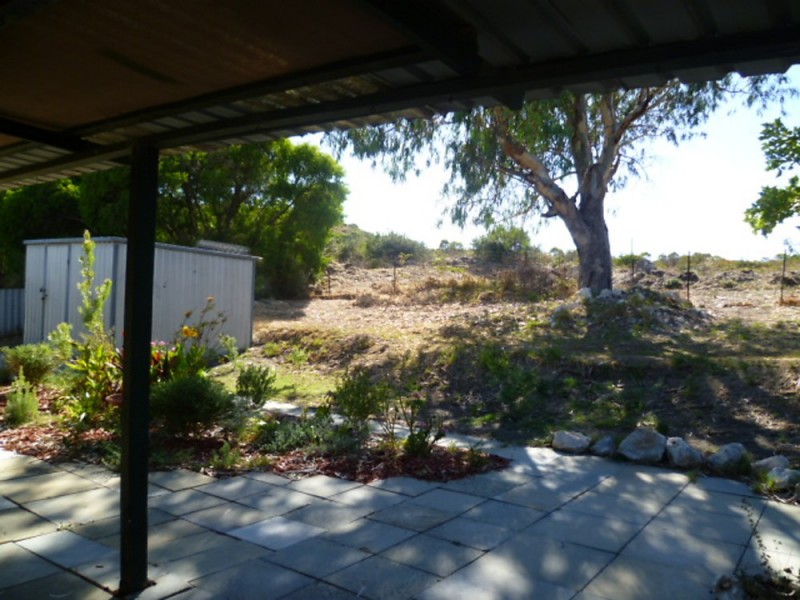 16 Minderoo, Golden Bay WA 6174