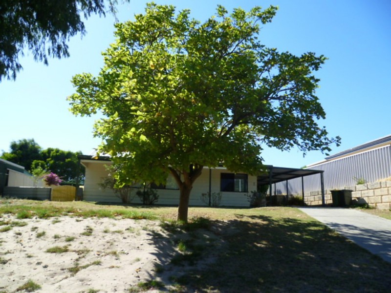 16 Minderoo, Golden Bay WA 6174