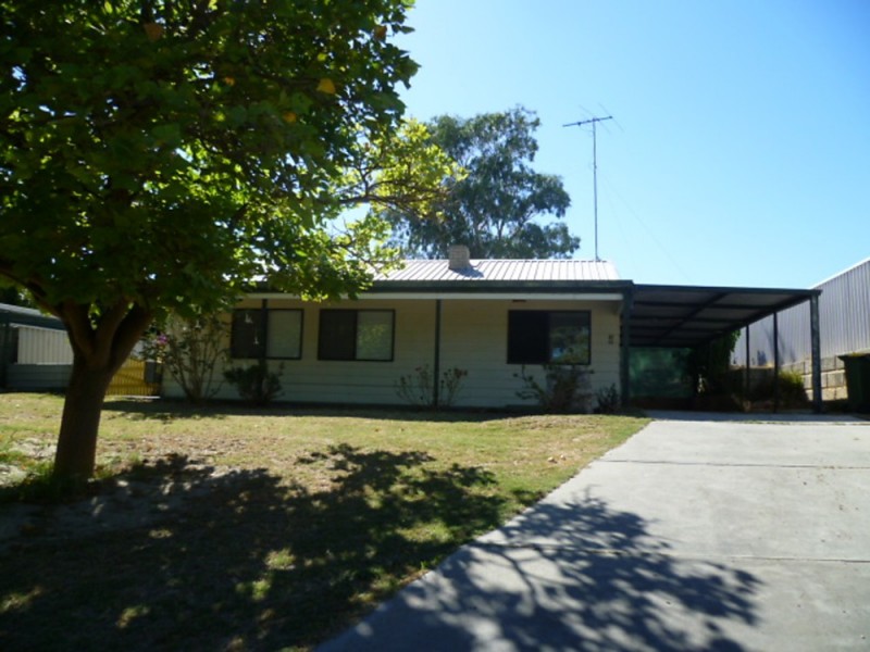 16 Minderoo, Golden Bay WA 6174