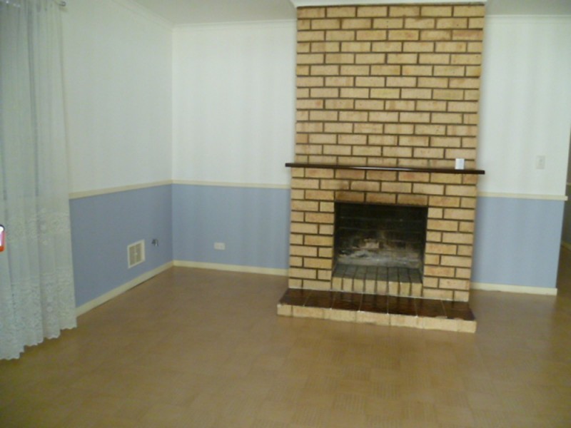 16 Minderoo, Golden Bay WA 6174