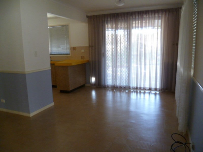 16 Minderoo, Golden Bay WA 6174