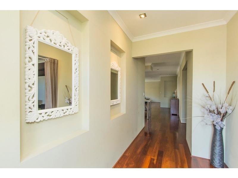 22 Jasper Way, Lakelands WA 6180