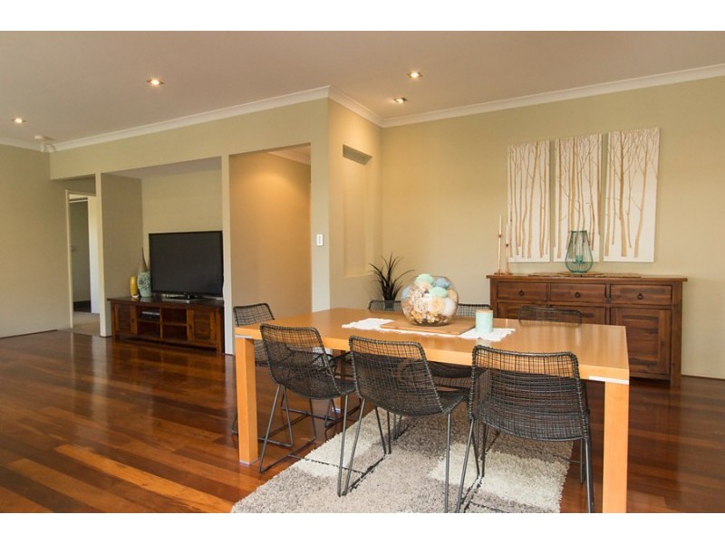 22 Jasper Way, Lakelands WA 6180