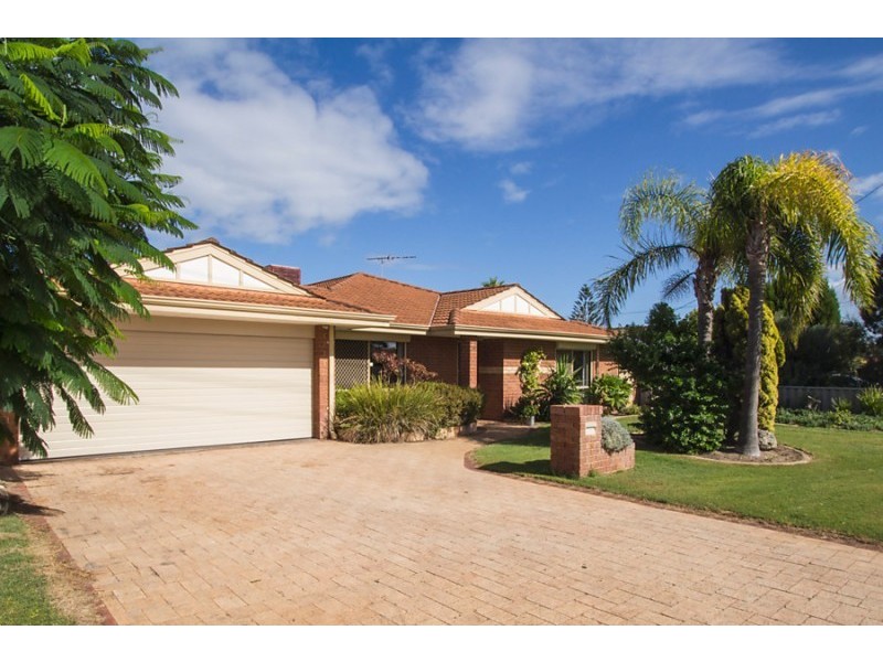 70 Donald Drive, Safety Bay WA 6169