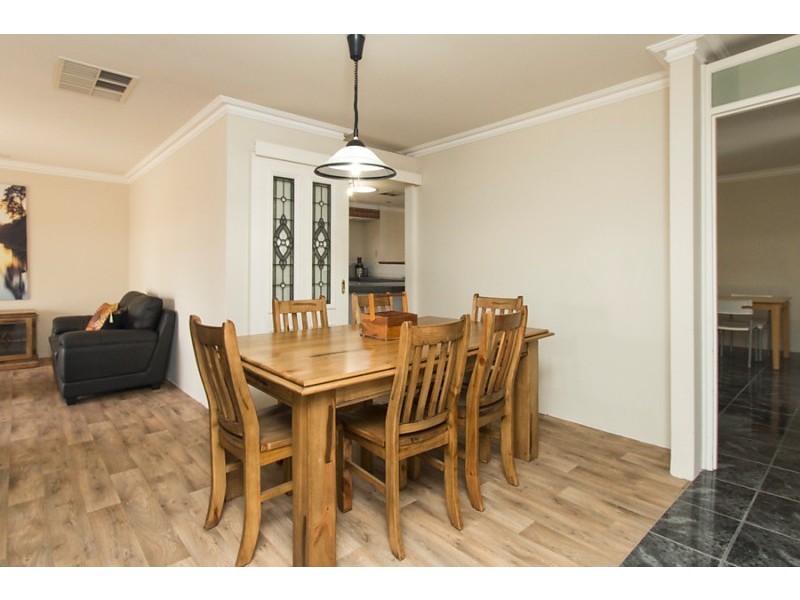 70 Donald Drive, Safety Bay WA 6169