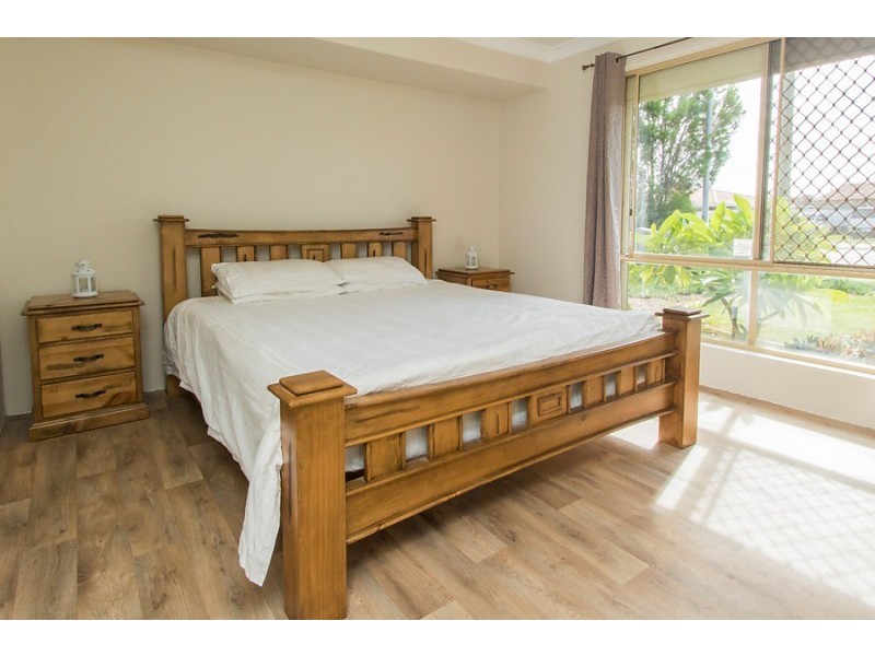 70 Donald Drive, Safety Bay WA 6169