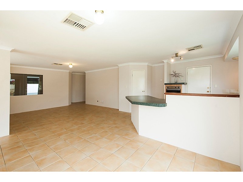 28 Santa Cruz Parkway, Secret Harbour WA 6173