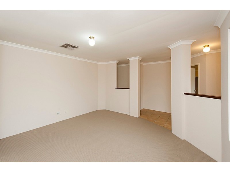 28 Santa Cruz Parkway, Secret Harbour WA 6173