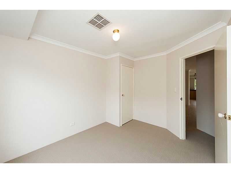 28 Santa Cruz Parkway, Secret Harbour WA 6173