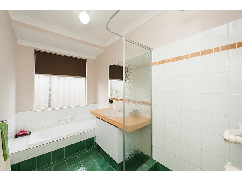 28 Santa Cruz Parkway, Secret Harbour WA 6173