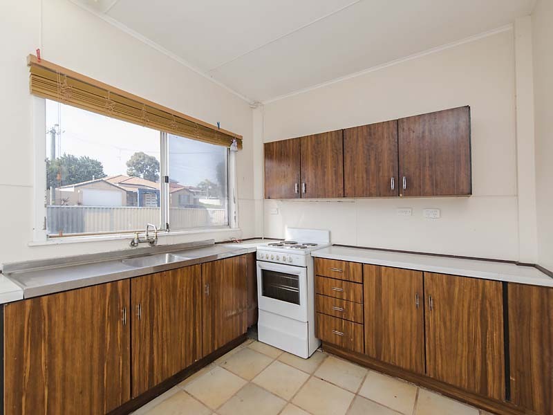 10 Marlin Way, Golden Bay WA 6174