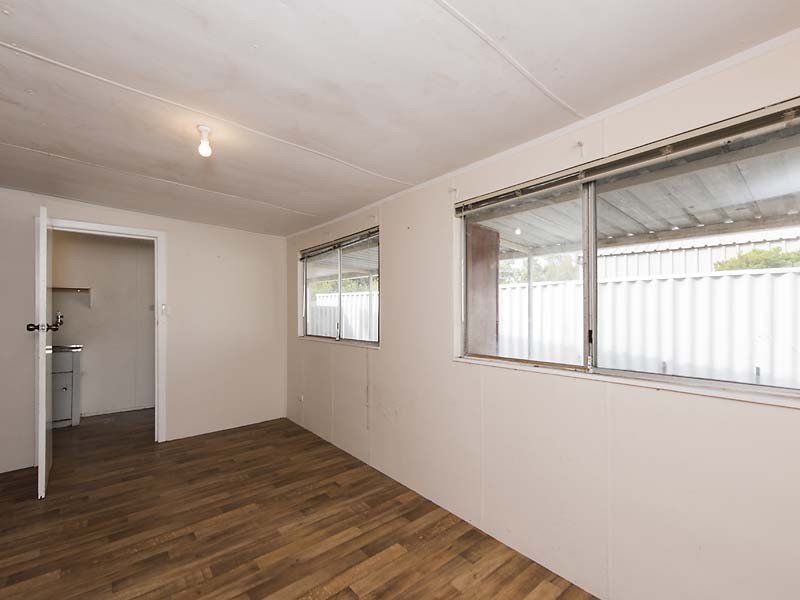 10 Marlin Way, Golden Bay WA 6174