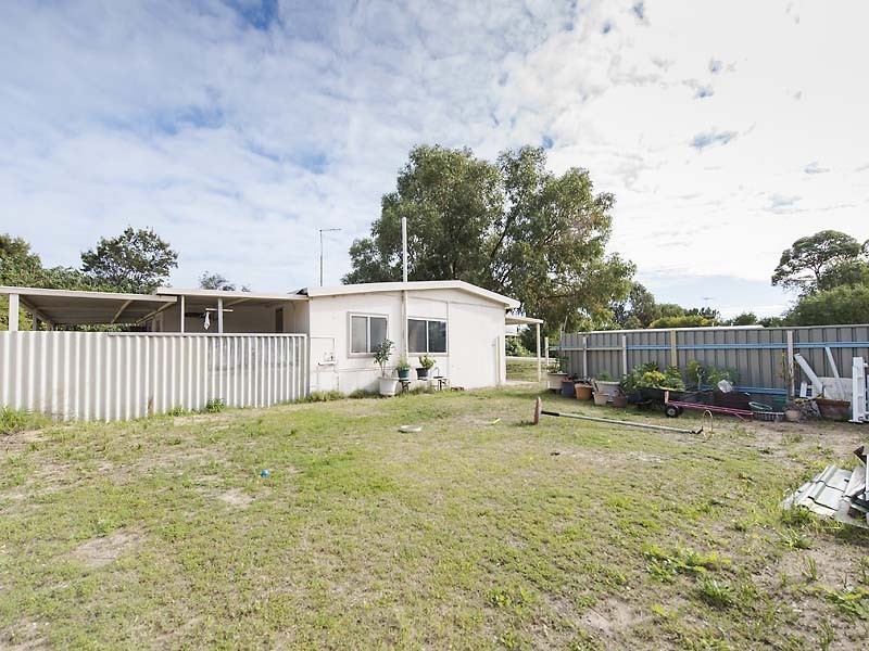 10 Marlin Way, Golden Bay WA 6174