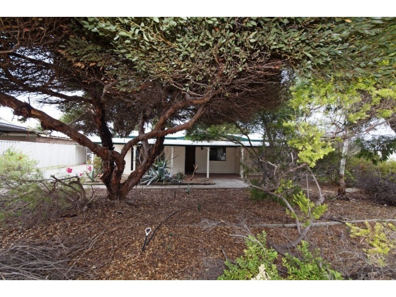 3 Tarwhine Place, Golden Bay WA 6174