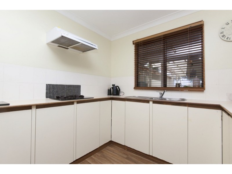 3 Tarwhine Place, Golden Bay WA 6174