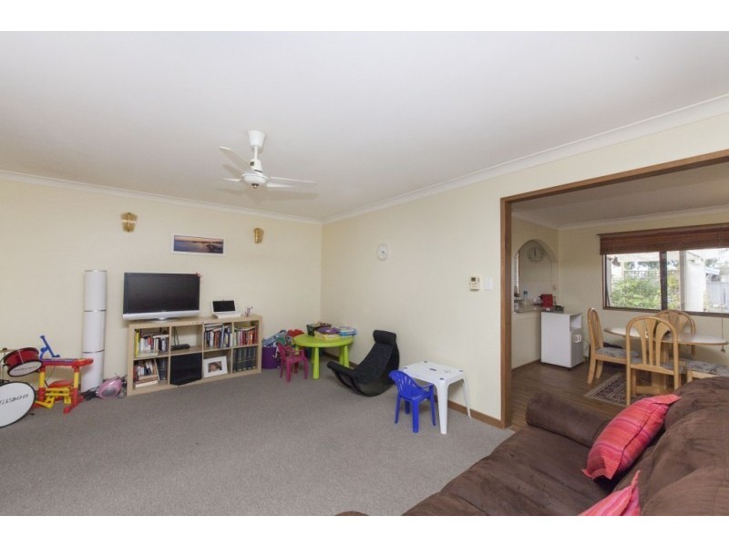 3 Tarwhine Place, Golden Bay WA 6174