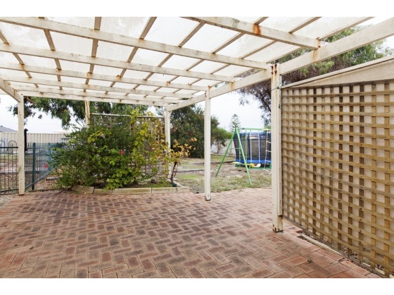 3 Tarwhine Place, Golden Bay WA 6174