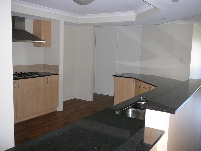 8 Duranbah Road, Secret Harbour WA 6173