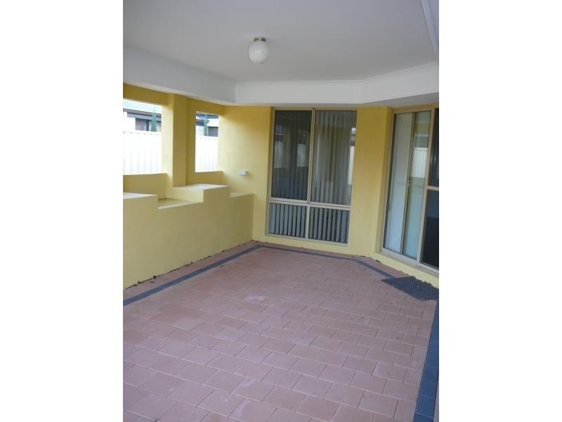 8 Duranbah Road, Secret Harbour WA 6173