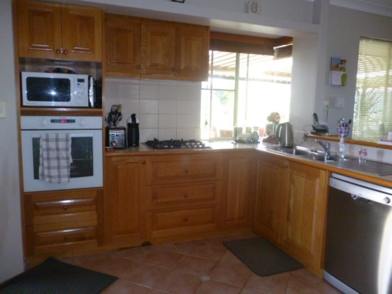 17 Sete Green, Secret Harbour WA 6173