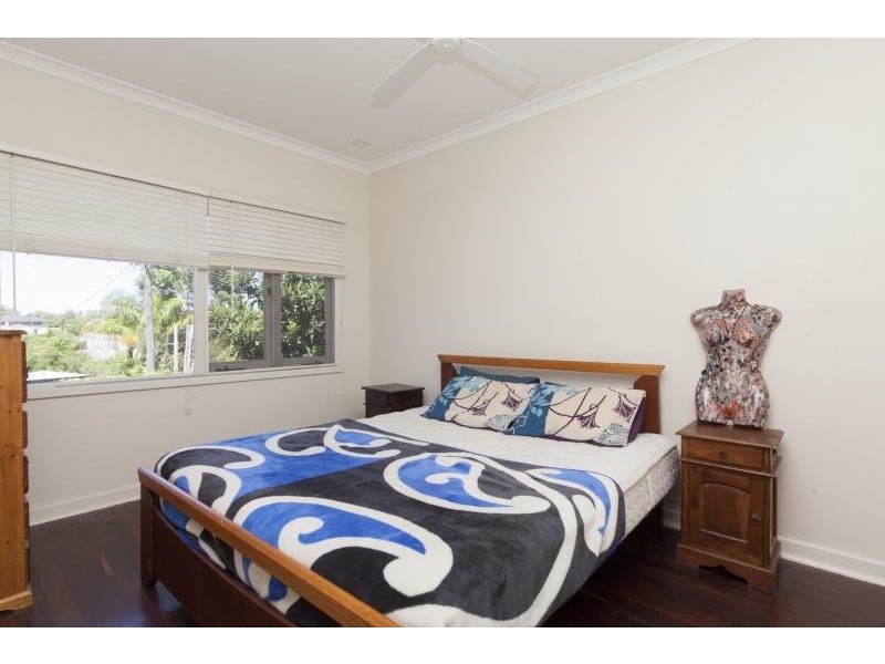 3 Wiggins Rd, Orelia WA 6167