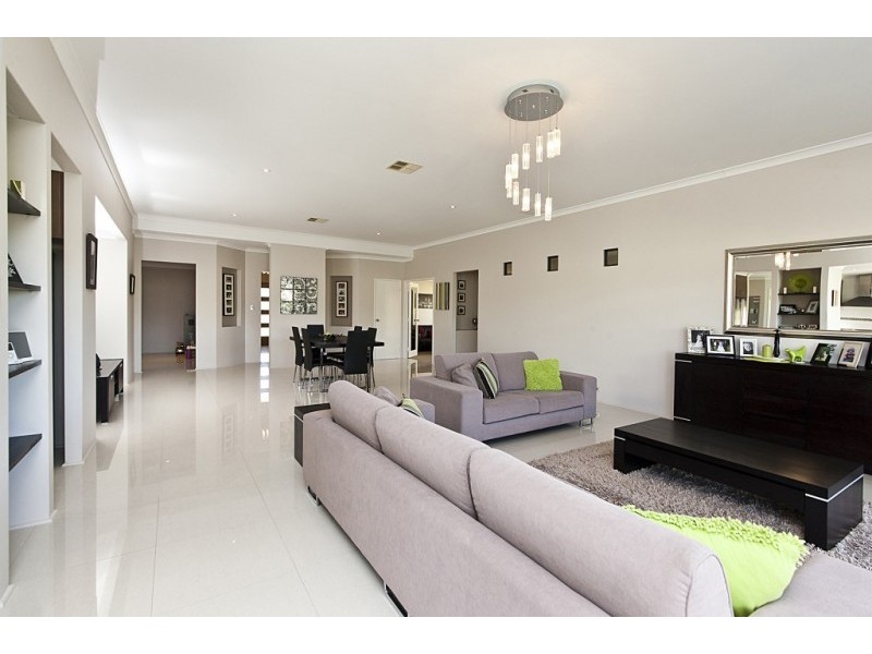 79 Miltona Drive, Secret Harbour WA 6173