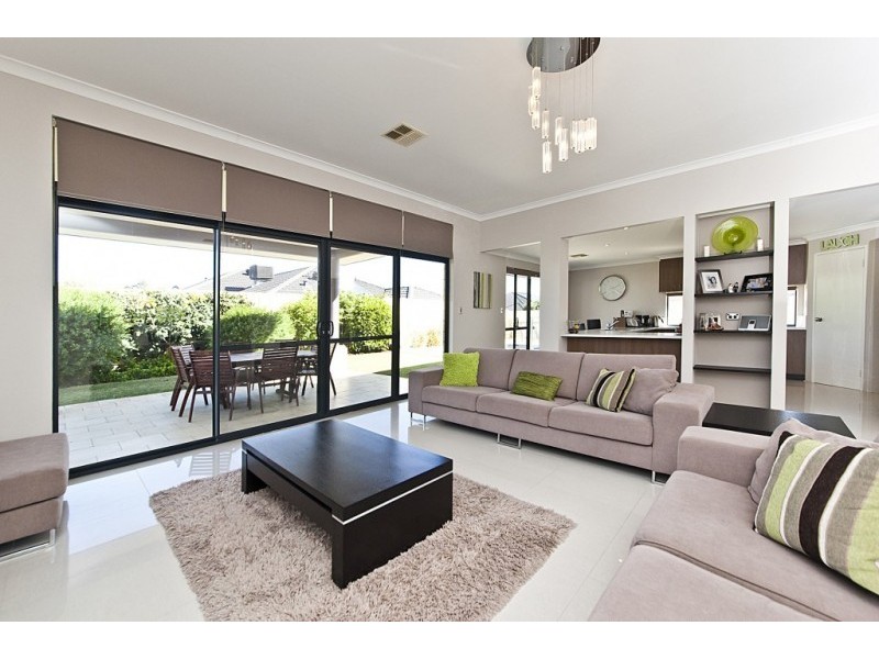 79 Miltona Drive, Secret Harbour WA 6173