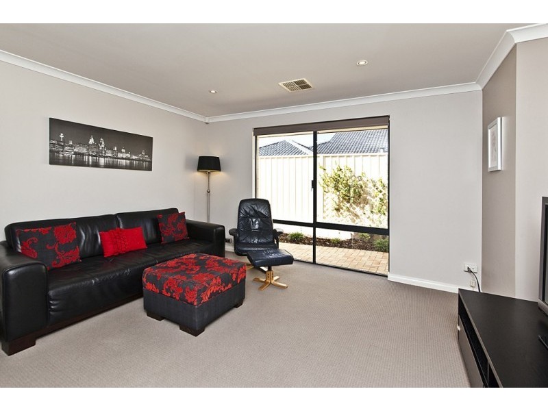 79 Miltona Drive, Secret Harbour WA 6173