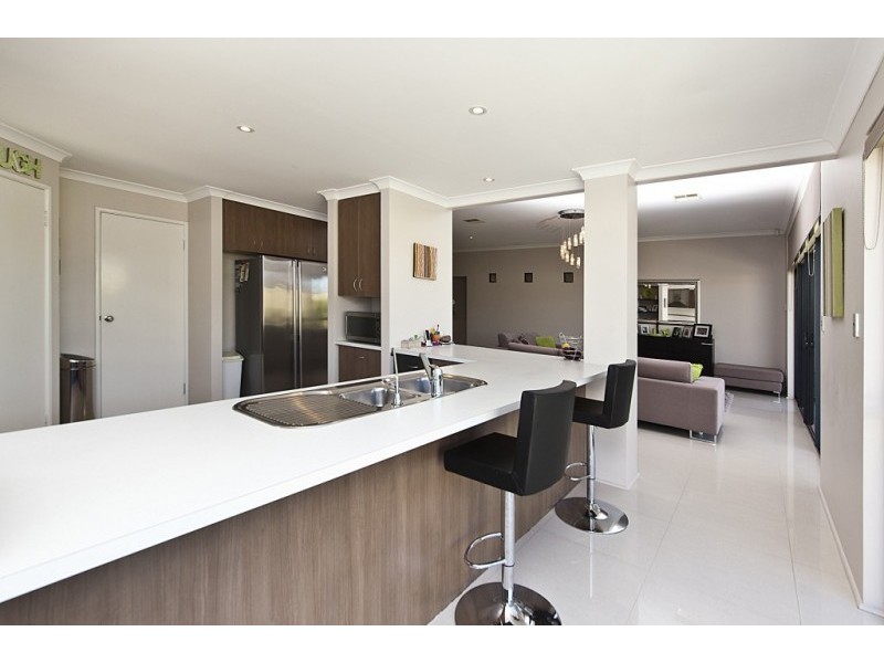 79 Miltona Drive, Secret Harbour WA 6173