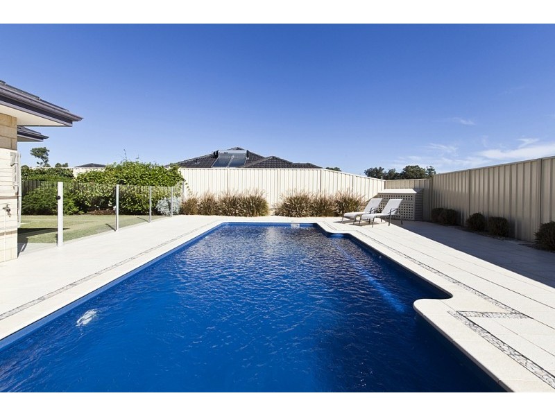 79 Miltona Drive, Secret Harbour WA 6173