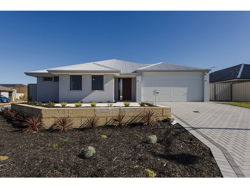 6 Imperia Lane, Secret Harbour WA 6173