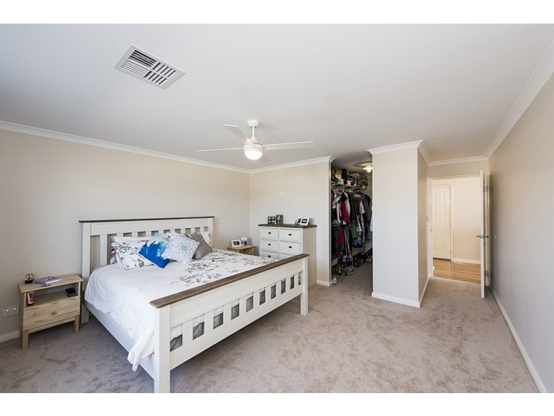 6 Imperia Lane, Secret Harbour WA 6173