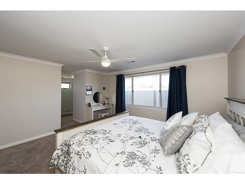 6 Imperia Lane, Secret Harbour WA 6173