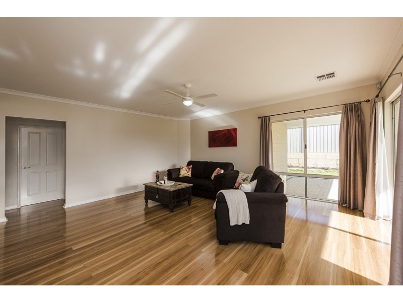 6 Imperia Lane, Secret Harbour WA 6173