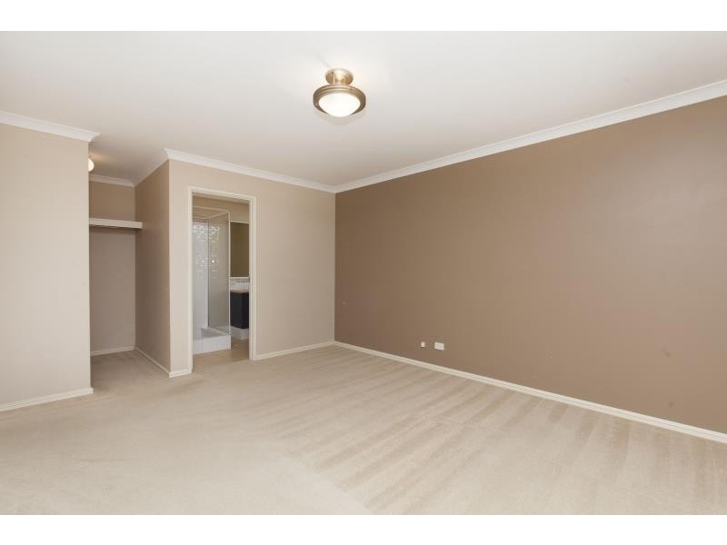 60 La Spezia Drive, Secret Harbour WA 6173